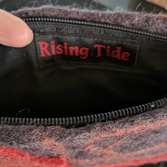 💕Rising Tide brown felted clutch - Picture 3 of 3